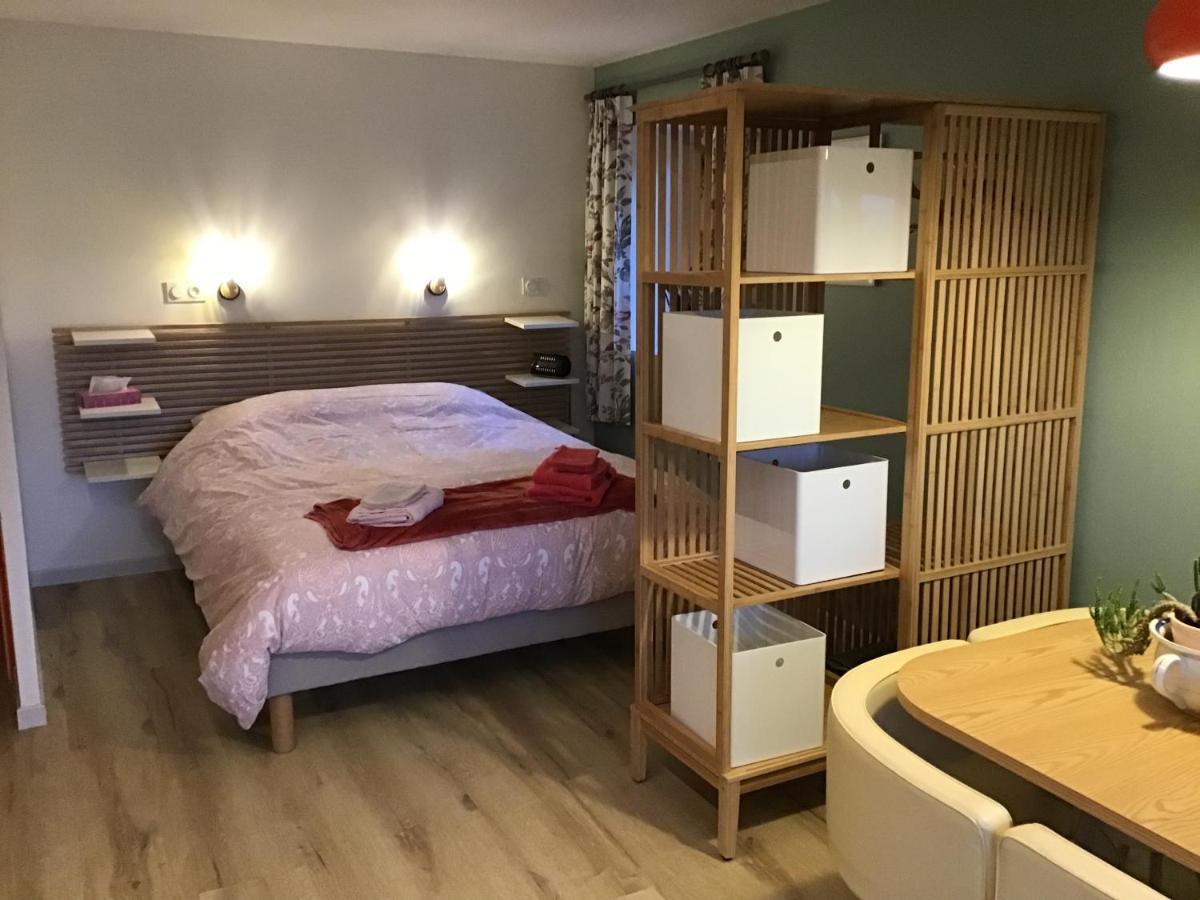La Mazille , Cossy Vakantiestudio Met Zwembad In Zuid-Bourgogne Anglure-sous-Dun Екстериор снимка